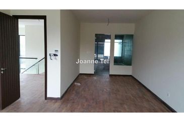 Charms of Nusantara, Setia Eco Glades