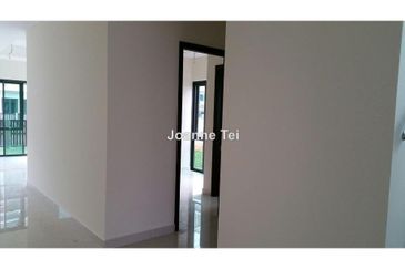 Charms of Nusantara, Setia Eco Glades