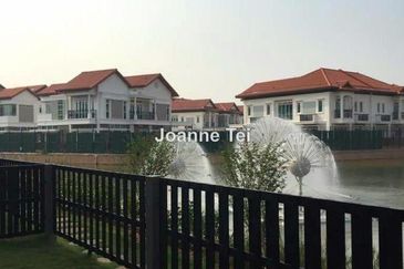 Charms of Nusantara, Setia Eco Glades