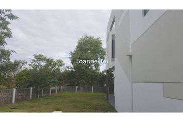 Liu Li Garden, Setia Eco Glades