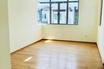 Symphony Hills Schubert