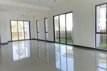 Isle of Botanica, Setia Eco Glades