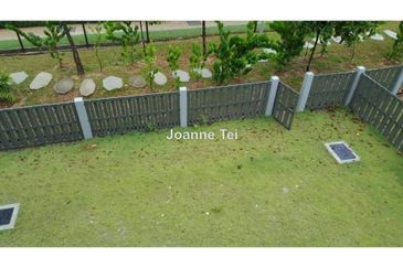 Lepironia Gardens, Setia Eco Glades