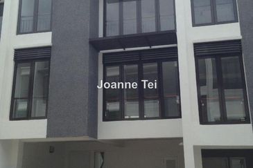 Mozart, Symphony Hills