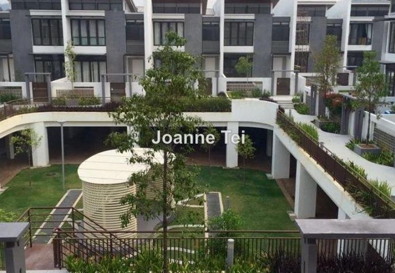 Mozart, Symphony Hills