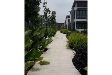 Mozart, Symphony Hills