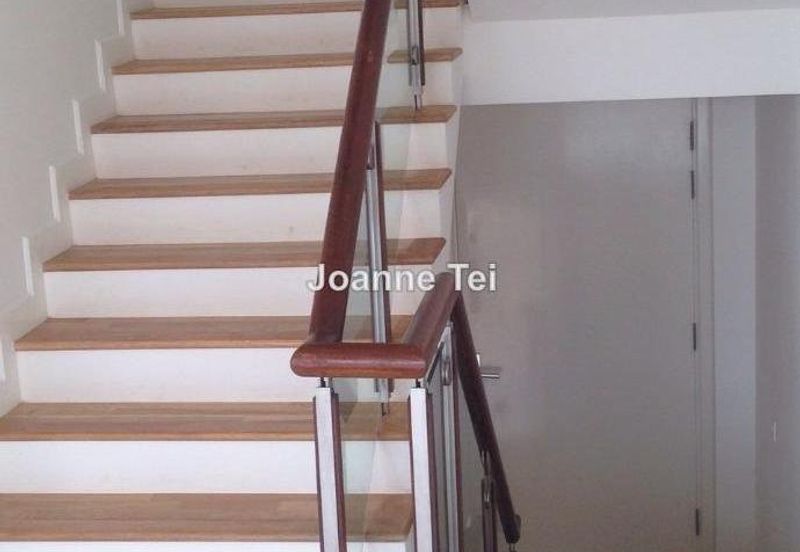 Mozart, Symphony Hills