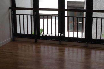 Mozart, Symphony Hills