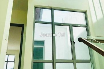 Symphony Hills Schubert