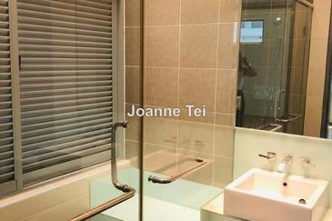 Symphony Hills Schubert