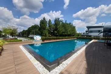 Lepironia Gardens, Setia Eco Glades