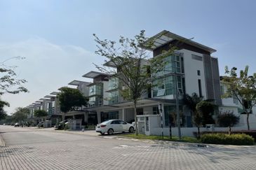 Jacaranda Garden Residence