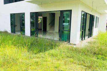 Charms of Nusantara, Setia Eco Glades