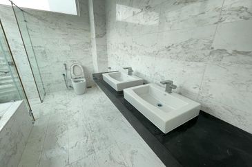 Jacaranda Garden Residence