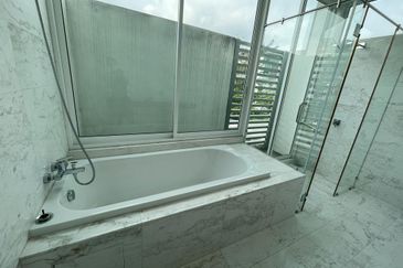 Jacaranda Garden Residence