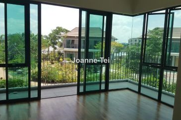 Charms of Nusantara, Setia Eco Glades