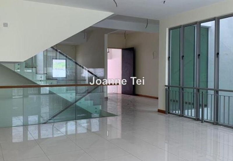 Symphony Hills Schumann