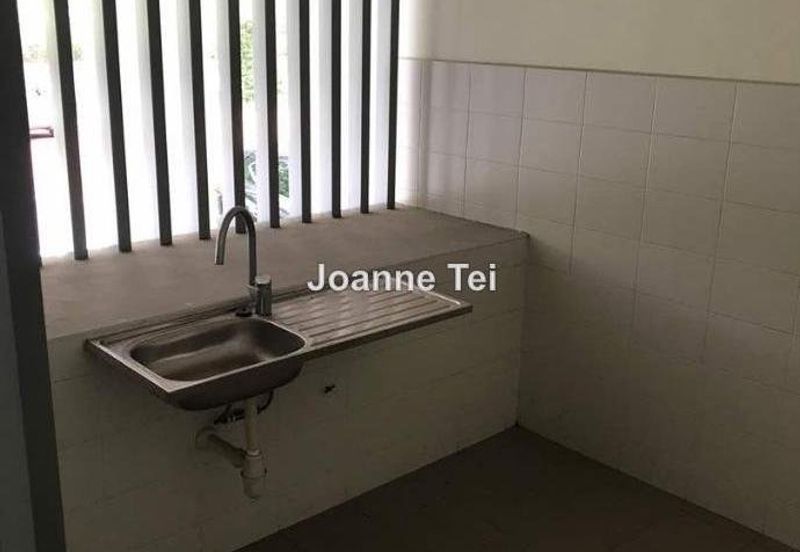 Symphony Hills Schumann