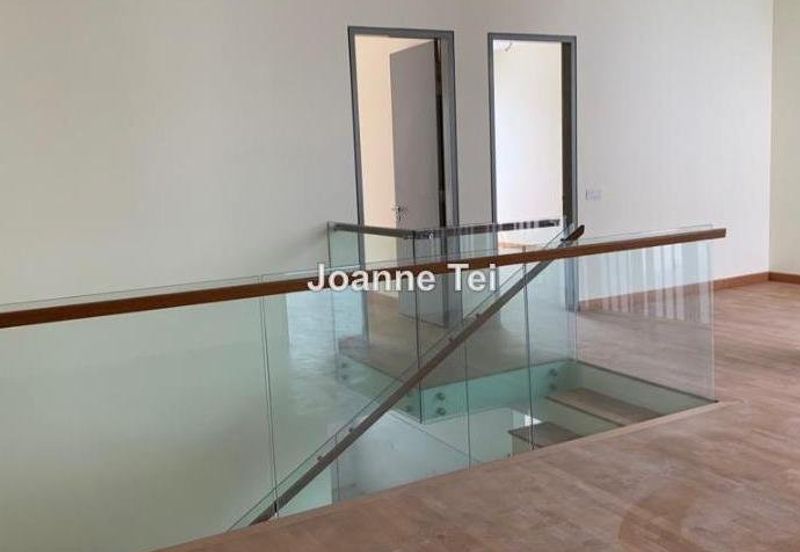 Symphony Hills Schumann