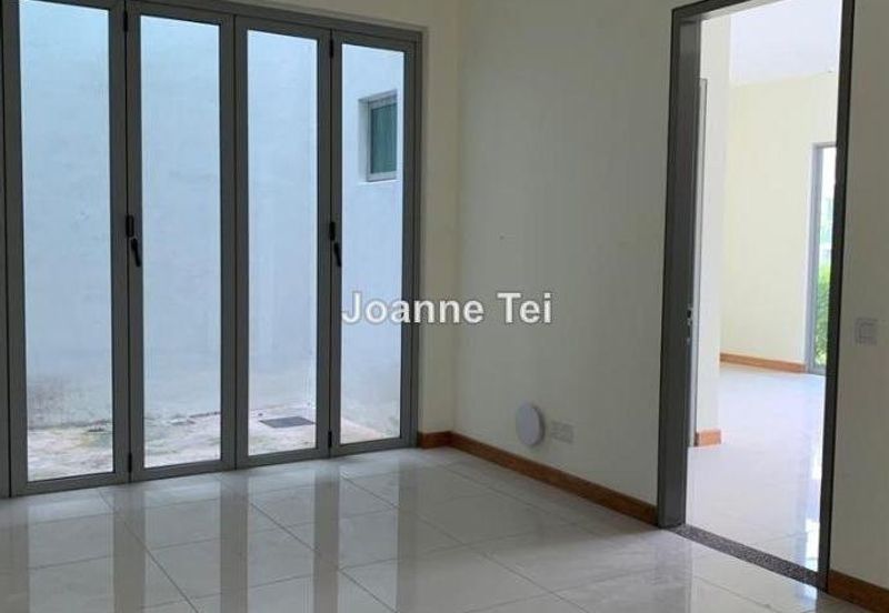 Symphony Hills Schumann