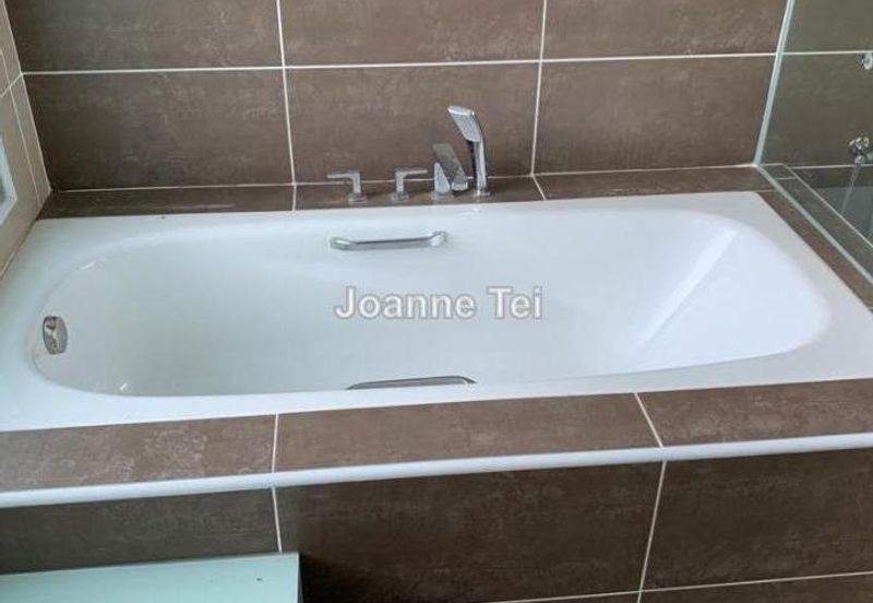 Symphony Hills Schumann