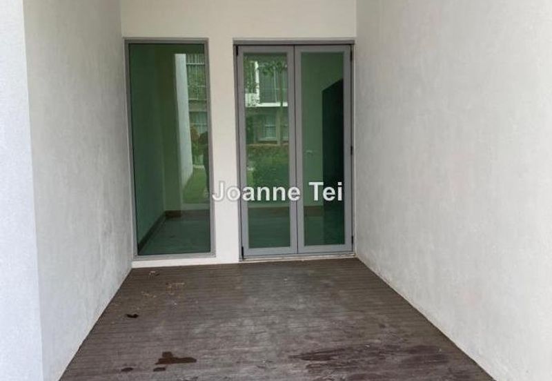 Symphony Hills Schumann