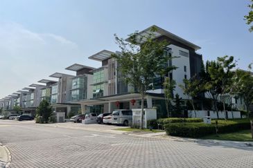 Jacaranda Garden Residence