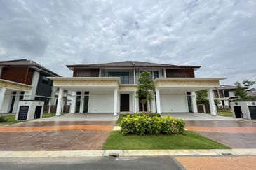 Isle of Botanica, Setia Eco Glades