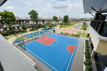 Isle of Botanica, Setia Eco Glades