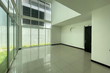 Trillium, Perdana Lakeview East