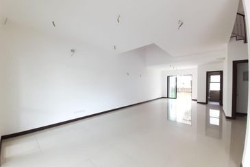 Isle of Botanica, Setia Eco Glades