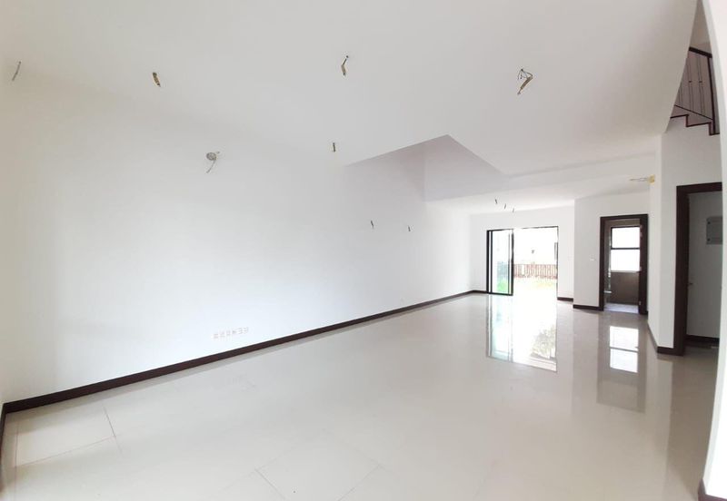 Isle of Botanica, Setia Eco Glades