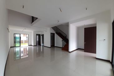 Isle of Botanica, Setia Eco Glades