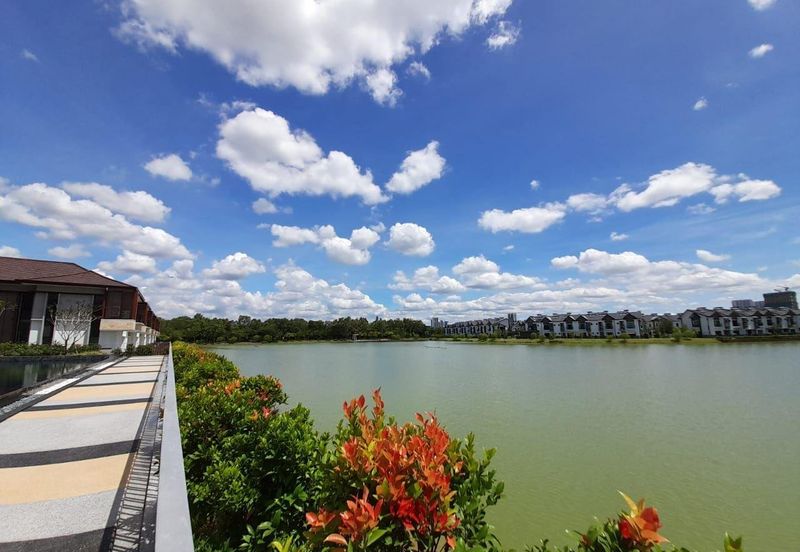 Isle of Botanica, Setia Eco Glades