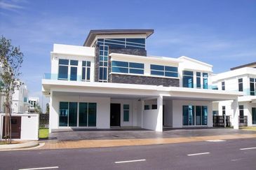 Perdana Lakeview East