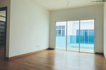 Perdana Lakeview East