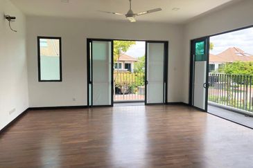 Charms of Nusantara, Setia Eco Glades