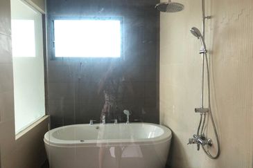 Charms of Nusantara, Setia Eco Glades