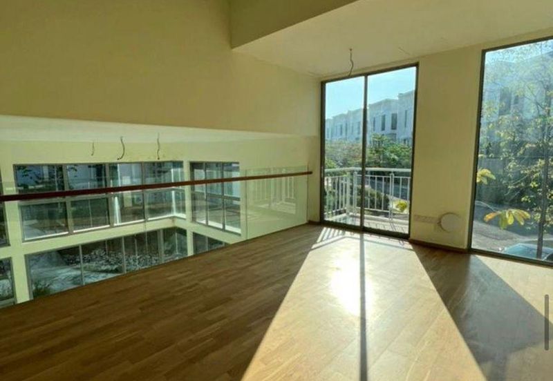 Symphony Hills Schubert