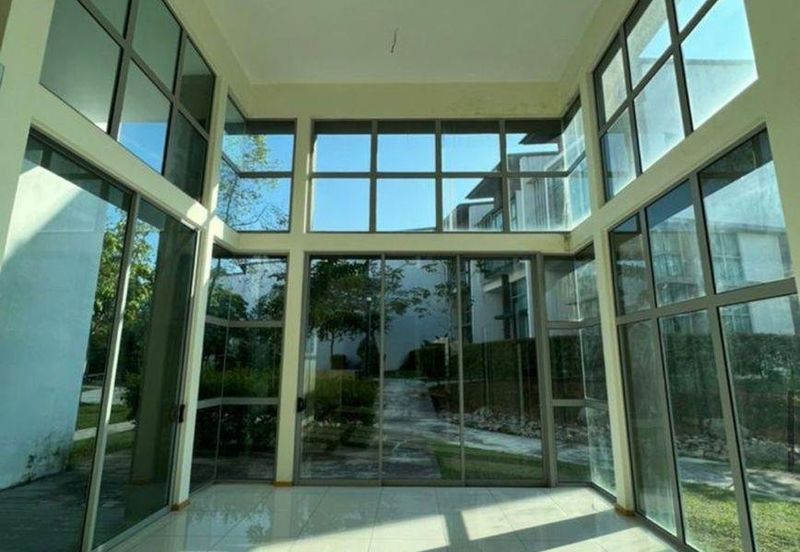 Symphony Hills Schubert