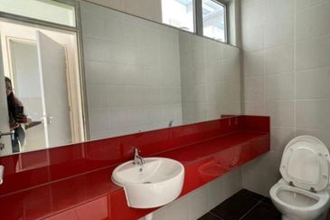 Symphony Hills Schubert