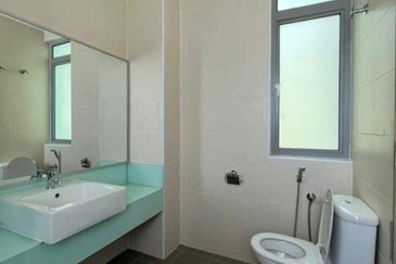 Symphony Hills Schubert