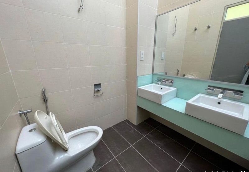 Symphony Hills Schubert