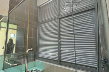 Symphony Hills Schubert