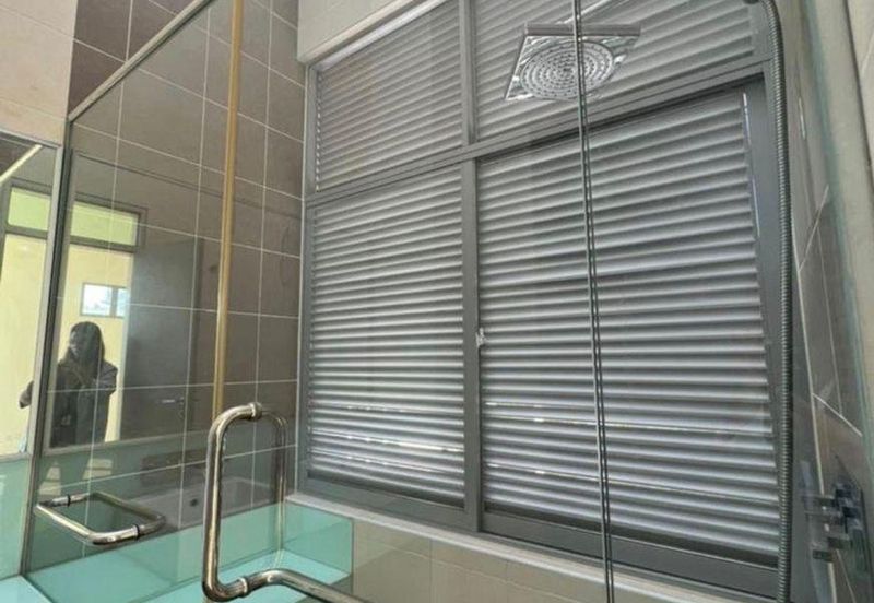 Symphony Hills Schubert