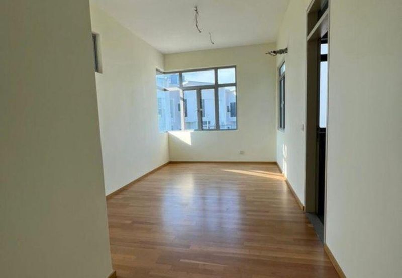 Symphony Hills Schubert