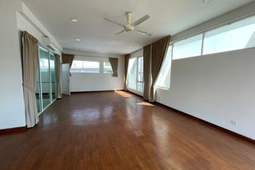 Jacaranda Garden Residence