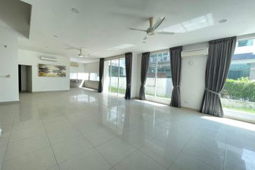 Jacaranda Garden Residence