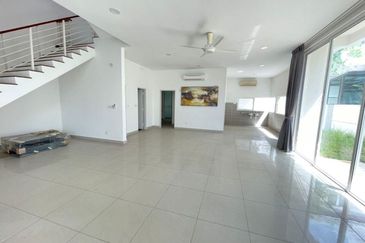 Jacaranda Garden Residence