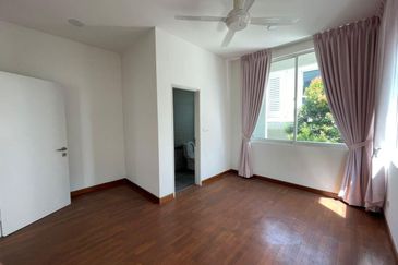 Jacaranda Garden Residence